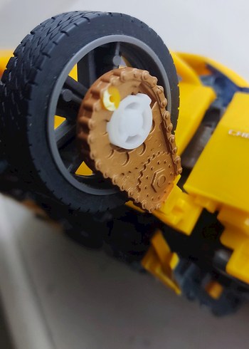 Transformers Leader Class Bumblebee - Görsel 6