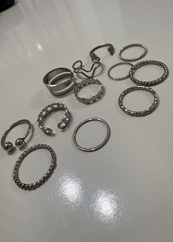 Gri Metalik Minimalist Kadın Yüzük Seti