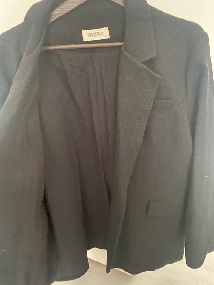 Kadın Siyah Klasik Kesim Keten Blazer - Görsel 3