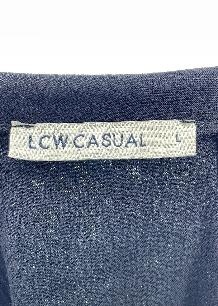 LC Waikiki Bluz %70 İndirimli. - Görsel 4