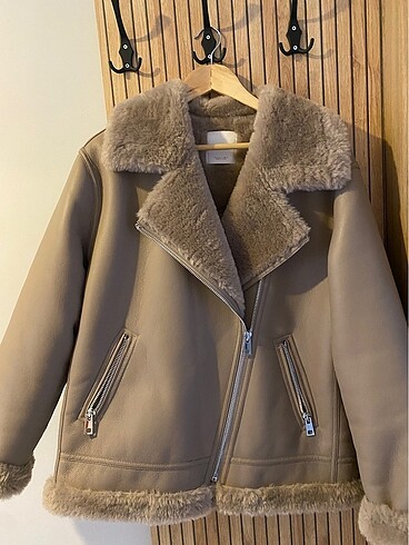 Mango suni kürk astarlı ceket - Görsel 8
