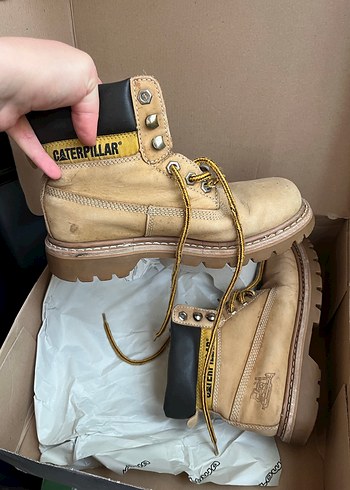 Sarı Caterpillar Kadın Botu - Görsel 2