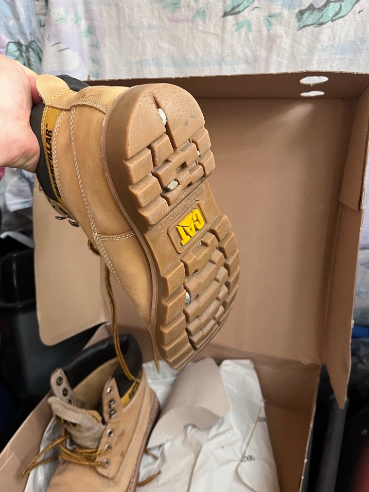 Sarı Caterpillar Kadın Botu - Görsel 3