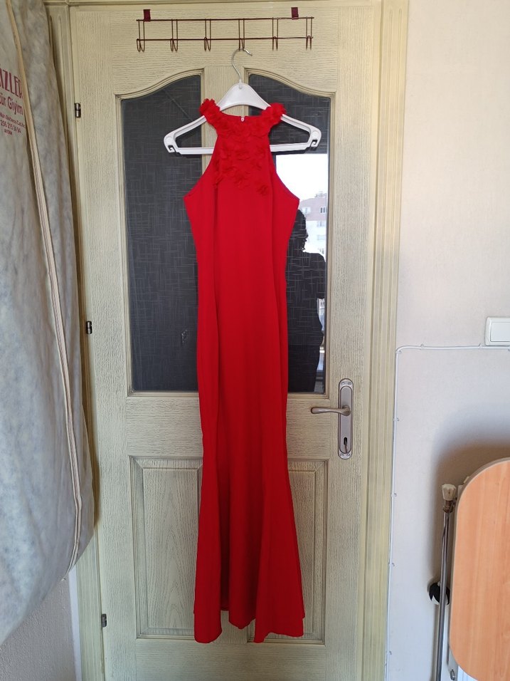 Kırmızı Uzun Abiye Elbise - Görsel 3