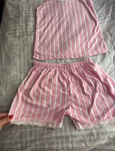 xl Beden pembe Renk pijama takımı