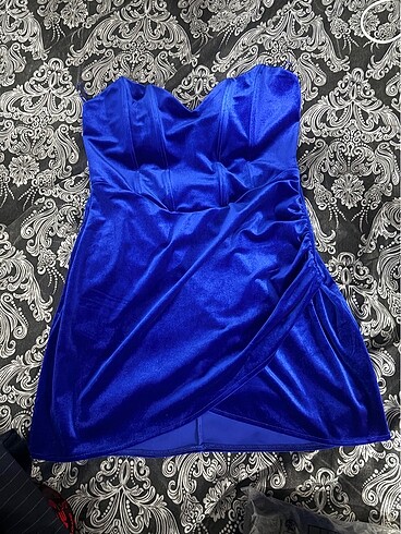 Bershka elbise