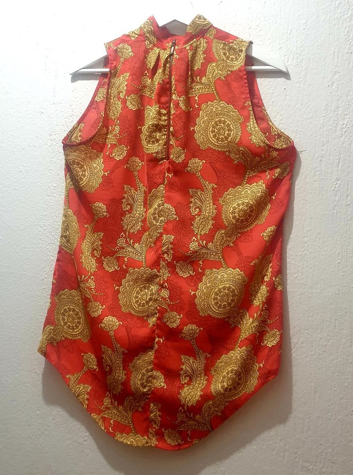 Ayhan Kırmızı Desenli kolsuz Kadın Bluz gömlek L beden - Görsel 5