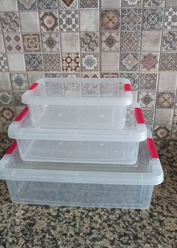 Kilitli Beyaz Plastik Saklama Kabı Seti