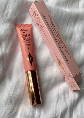 Charlotte tilbury pilow