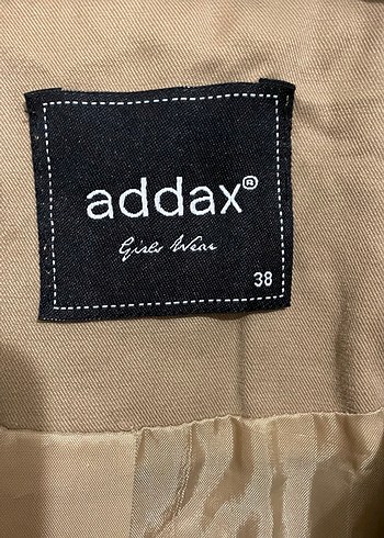 Kadın Bej Düğmeli Midi Trençkot - Görsel 2