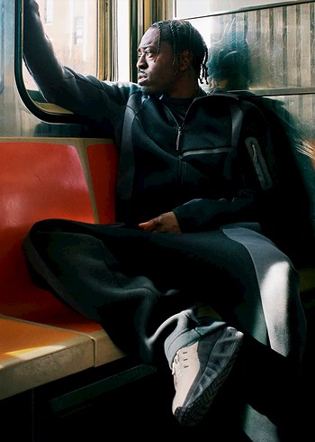 Nike 2026 Tech Fleece Premium Tracksuit - Görsel 3