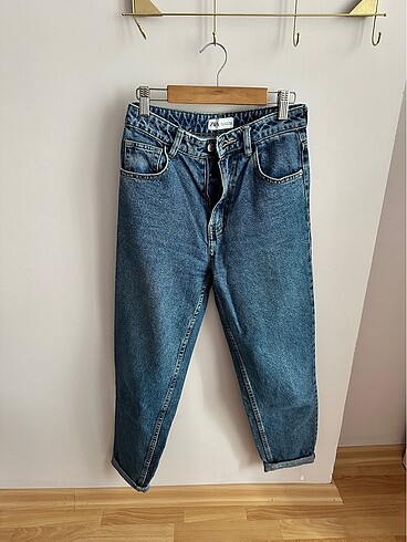 Zara Yüksek Bel Mom Jean