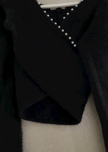 Siyah Düğmeli Yüksek Yakalı Kadın Triko - Görsel 2