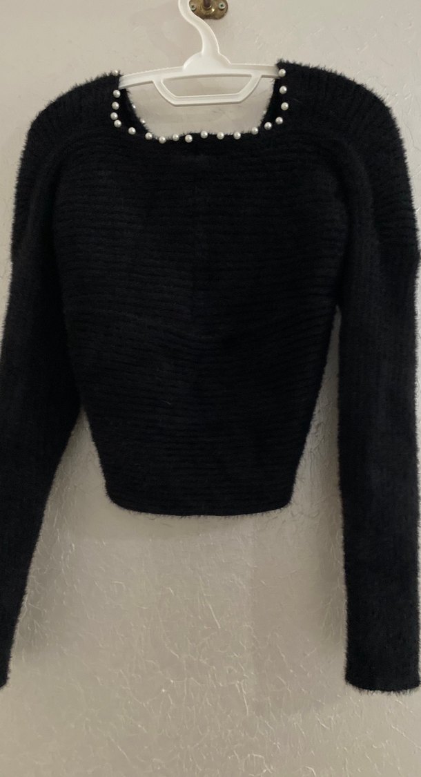 Siyah Düğmeli Yüksek Yakalı Kadın Triko - Görsel 3