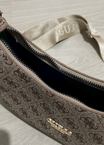 Zincir Detaylı  çanta sadece fermuar bozuk bu yüzden satıyorum - Görsel 2