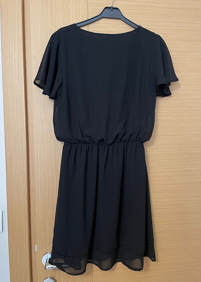 HM siyah kısa elbise - Görsel 5