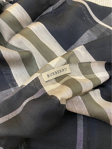 Şal burberry