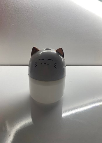 Gri Kedi Tasarımlı Hava Temizleyici ve Nemlendirici