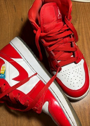 Kadın Renkli Kırmızı Bağcıklı Spor Ayakkabı - Görsel 2