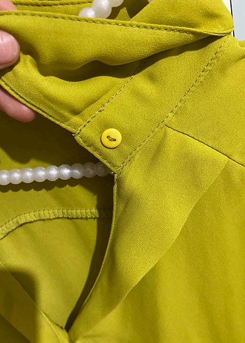 Sarı Drapeli V Yaka Kadın Gömlek - Görsel 3