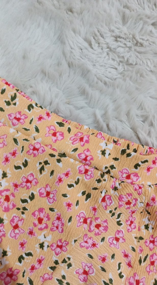 Sarı Çiçekli Fırfırlı Mini Etek - Görsel 4