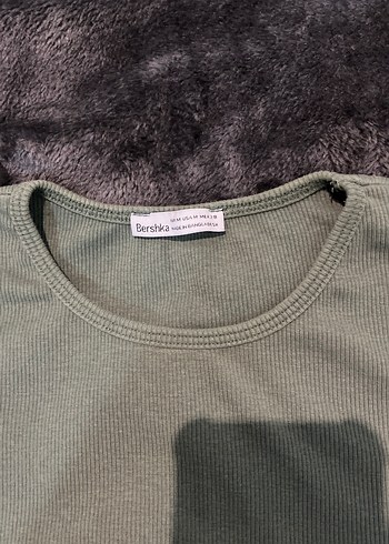 bershka kısa kollu crop top - Görsel 2