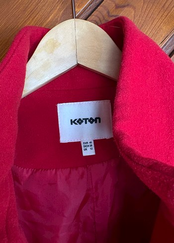 Fermuarlı Kırmızı Kaban - Görsel 2