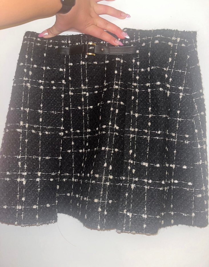 Kemer Detaylı Siyah Etek - Görsel 2