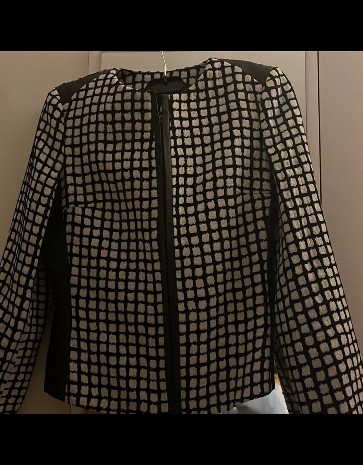 Deri Detaylı Ceket - Görsel 2