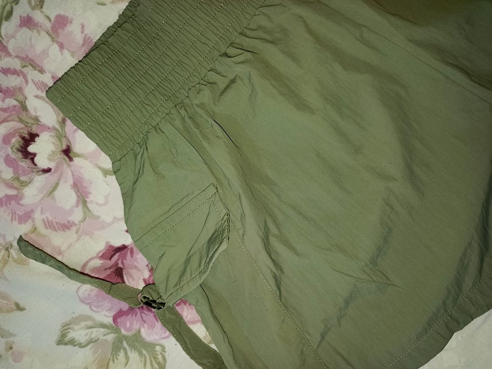 Kamuflaj  kadın Şortu - Görsel 2