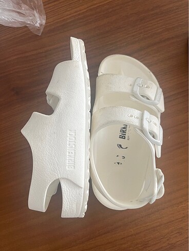 Birkenstock Birkenstock beyaz cocuk sandaleti