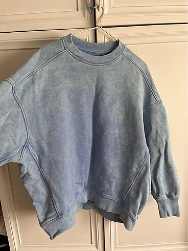 Zara Sweatshirt