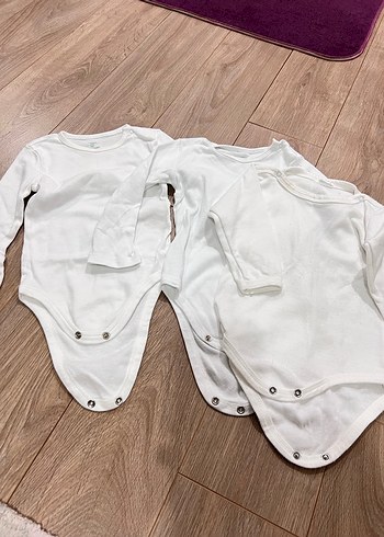 1,5 Yaş Beden Beyaz Uzun Kollu Pamuklu Bebek Body