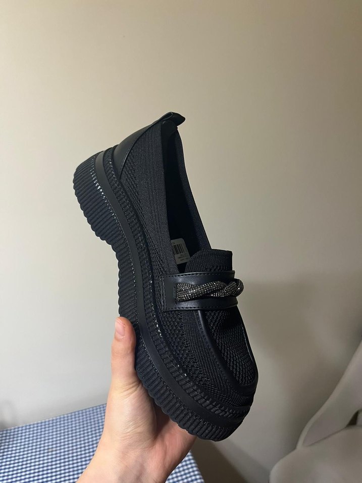 Yüksek Topuklu Siyah Yılan Desenli Kadın Loafer - Görsel 3