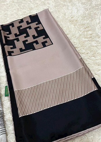 Gri İşlemeli baya şal - Görsel 3