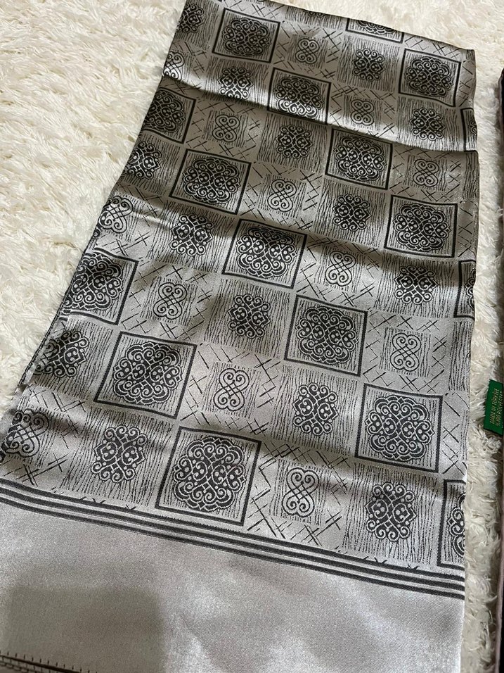 Gri İşlemeli baya şal - Görsel 5