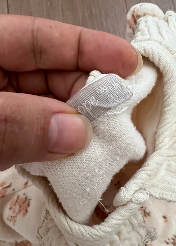 HelloBaby Dantel Detaylı Pastel Desenli Bebek Tulumu
