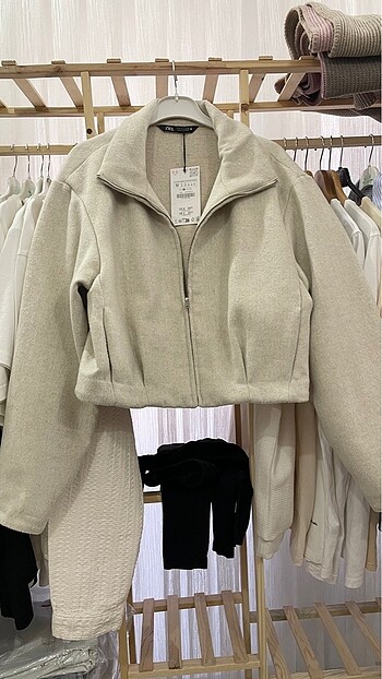 ZARA CEKET