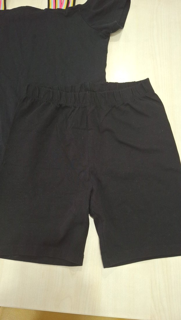 10 yaş penye siyah şort tişört - Görsel 2