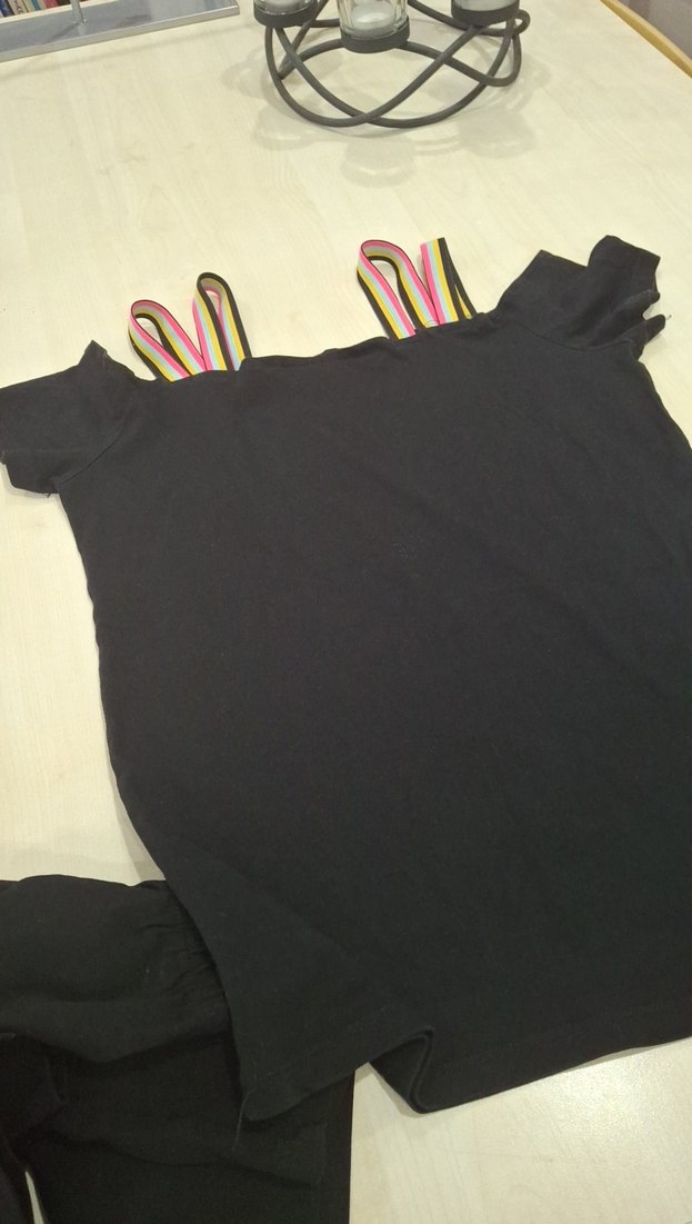 10 yaş penye siyah şort tişört - Görsel 5