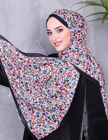 Desenli şal