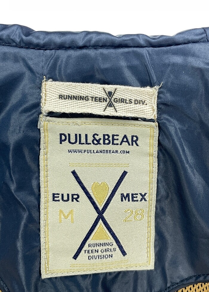 Pull and Bear Spor Dış Giyim %70 İndirimli. - Görsel 4