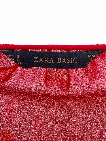s Beden kırmızı Renk Zara Bluz %70 İndirimli.