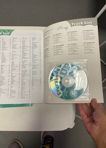 Everybody UP 6. Sınıf Öğrenci ve Öğretmen Kitapları - Görsel 3