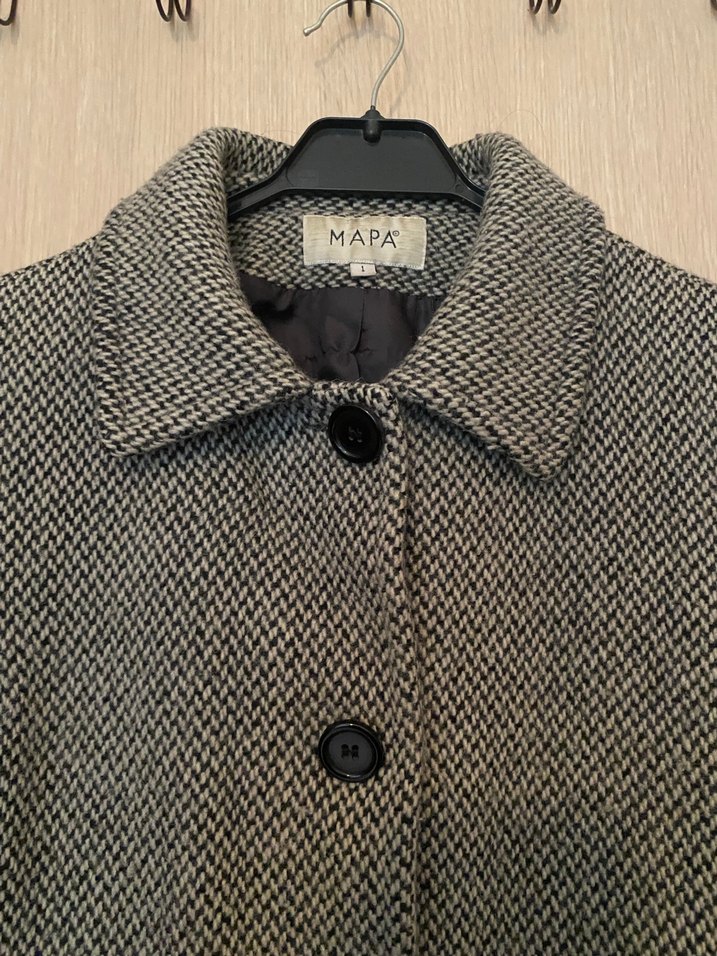 Düğmeli Desenli Kadın Kaban - Görsel 3