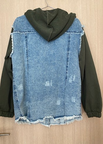 Düğmeli Mavi Denim Ceket Kapüşonlu Kol - Görsel 2