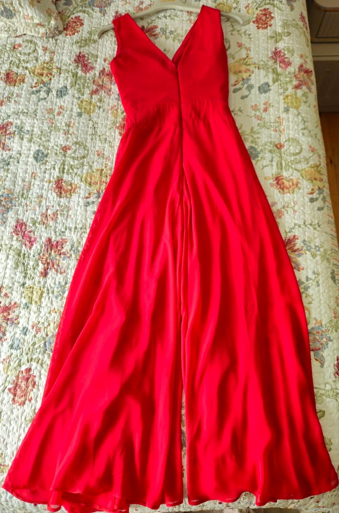 Kırmızı V Yaka Drapeli Uzun Kadın Hem Elbise Hemde Tulum - Görsel 3