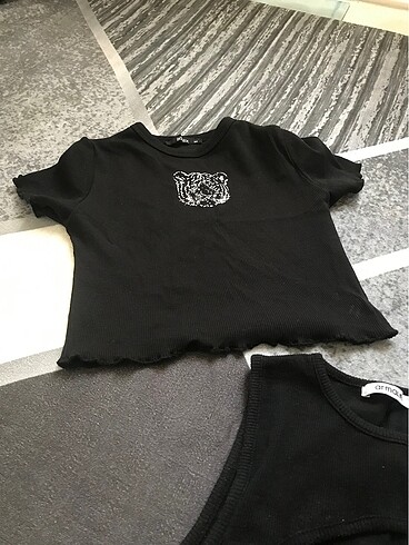  E.L.F iki adet tshirt