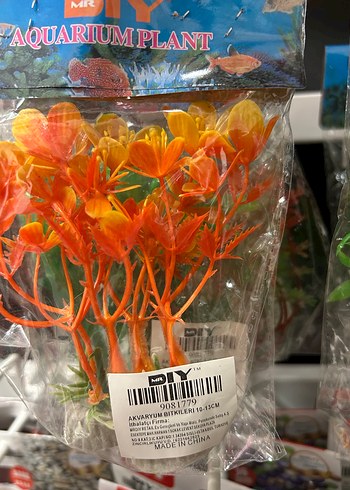 Yeşil Dekoratif Akvaryum Bitkisi - Görsel 3