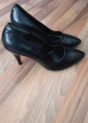 Siyah Yılan Derisi Desenli Stiletto Topuklu - Görsel 2